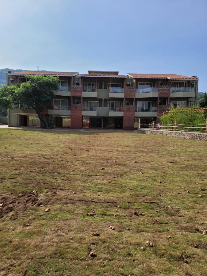 Mastiff Grand La Villae โลนาวาลา ภายนอก รูปภาพ