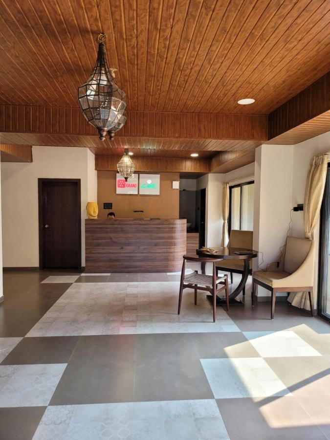 Mastiff Grand La Villae โลนาวาลา ภายนอก รูปภาพ