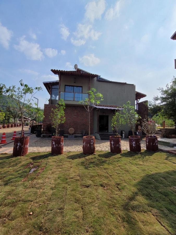 Mastiff Grand La Villae โลนาวาลา ภายนอก รูปภาพ