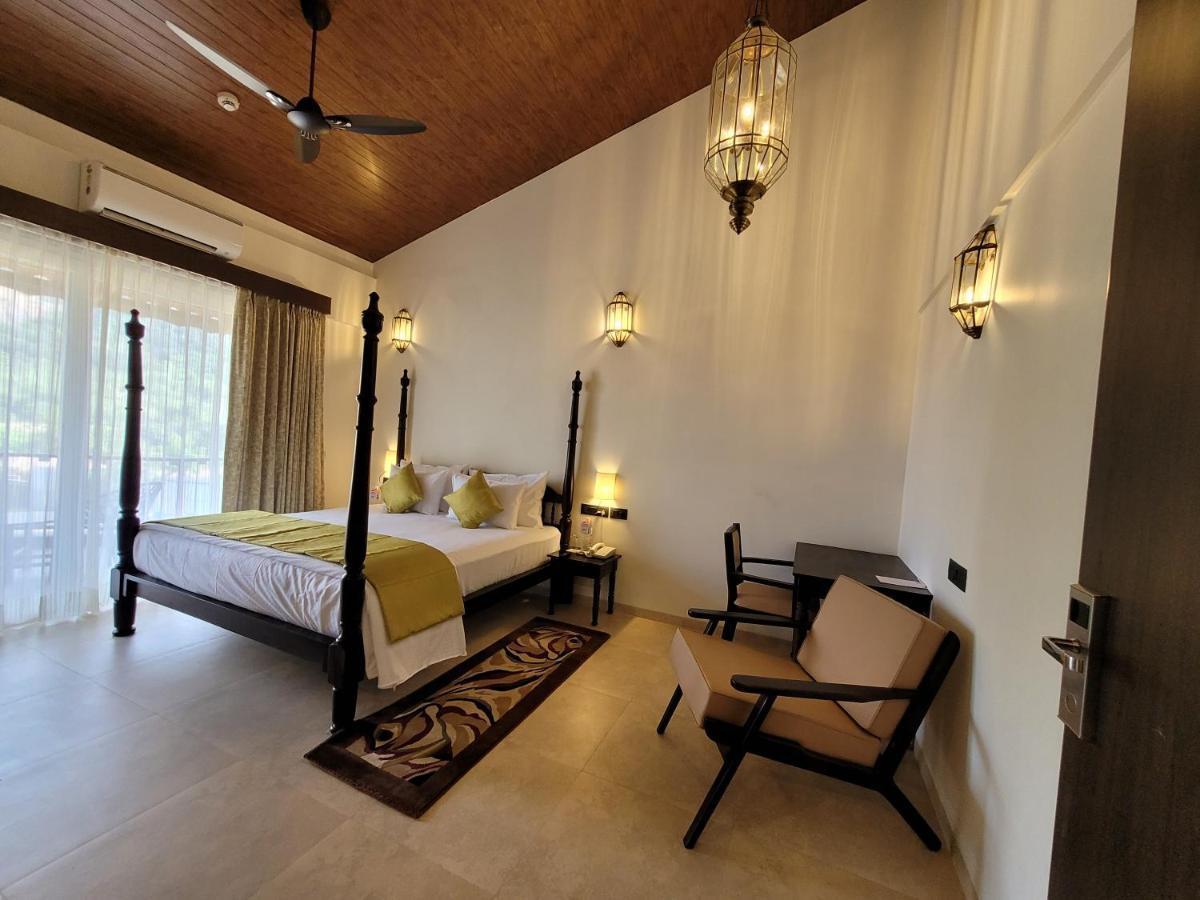 Mastiff Grand La Villae โลนาวาลา ภายนอก รูปภาพ