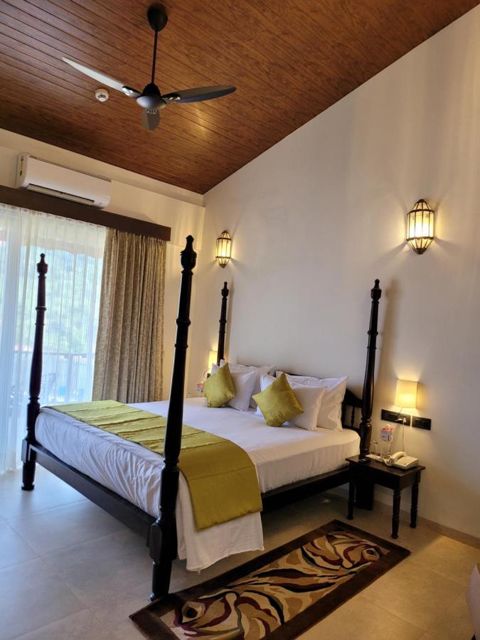Mastiff Grand La Villae โลนาวาลา ภายนอก รูปภาพ