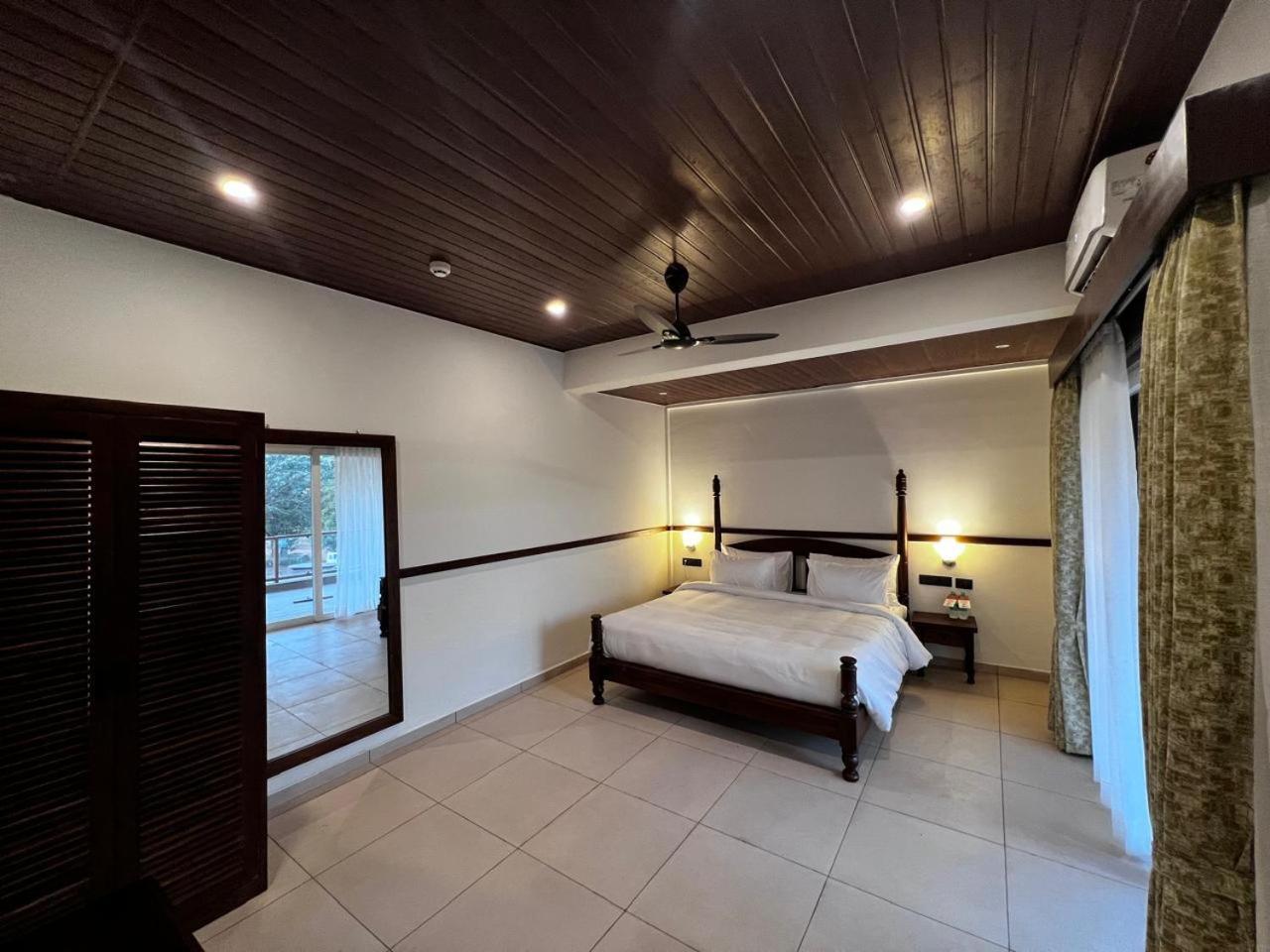 Mastiff Grand La Villae โลนาวาลา ภายนอก รูปภาพ